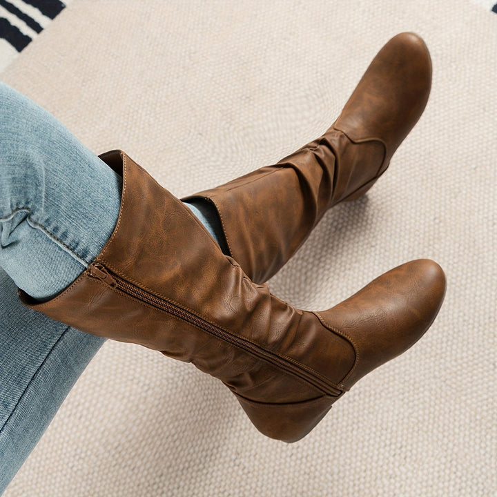 Birgit | Elegante kniehohe Stiefel mit gerafftem Schaft und flachem Absatz
