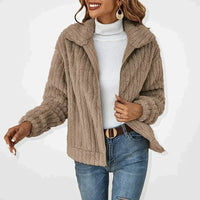 Scarlett | Gilet oversize en matière pelucheuse, luxueusement doux